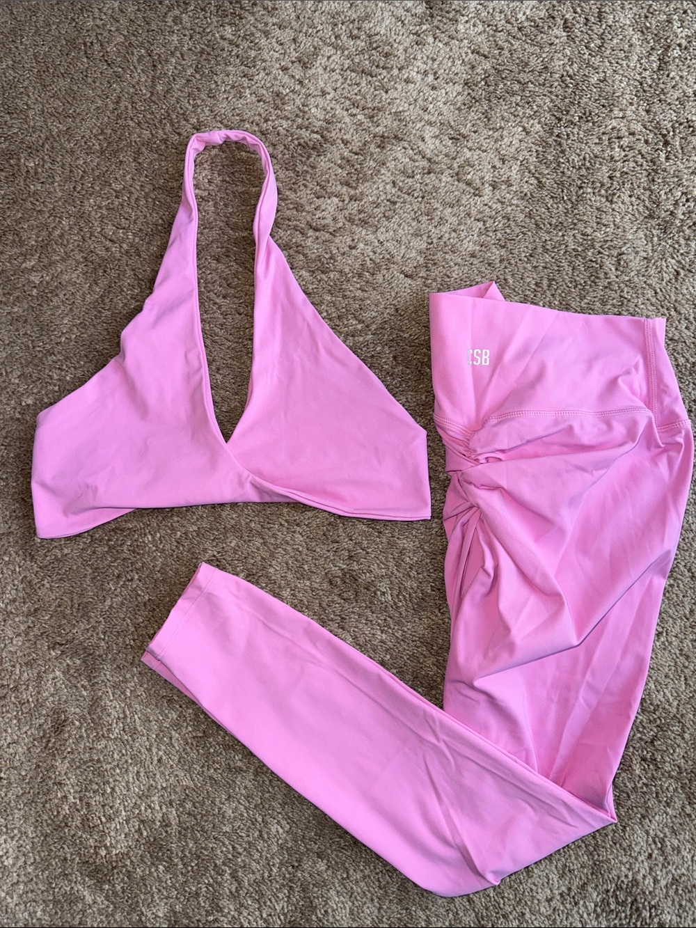 Women’s Pink High-Waist Leggings and Halter Sports Bra Set - Picture 3 of 5